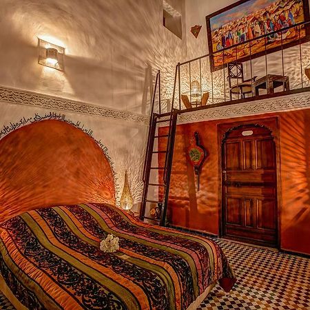 Riad Almaz Fez Esterno foto